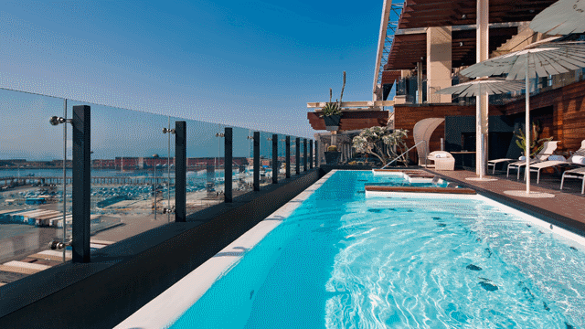 hotel piscina napoli