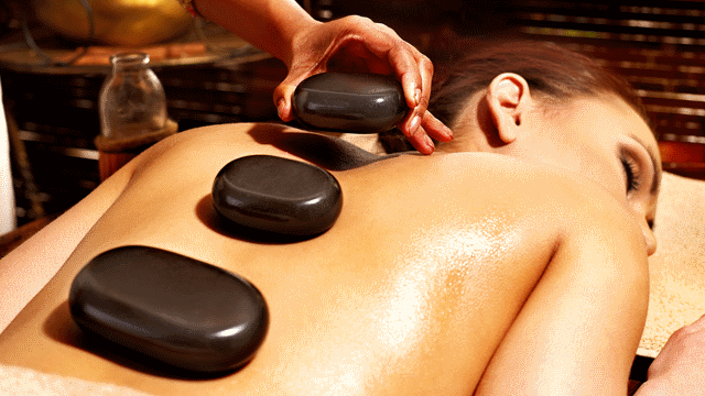 trattamento pietre calde schiena