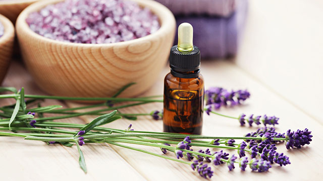 Olio essenziale lavanda wellness